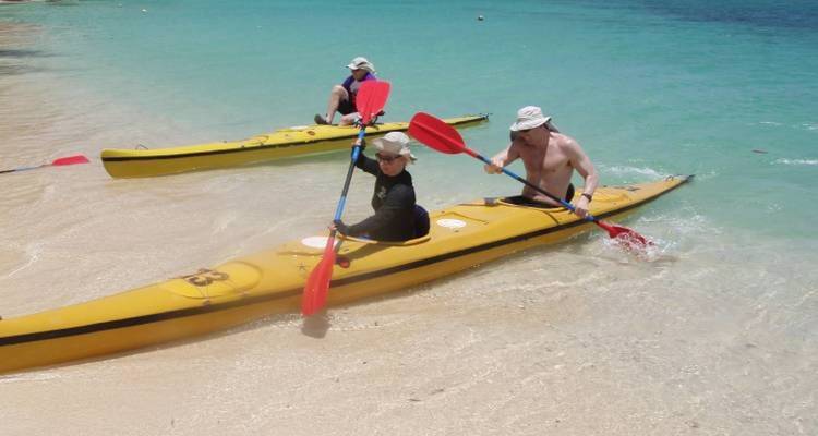 Kayak de mar Tigak - No Roads Expeditions 2
