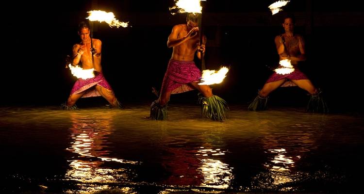Tahití, las islas de la Sociedad y Tuamotu - Intrepid Travel 7