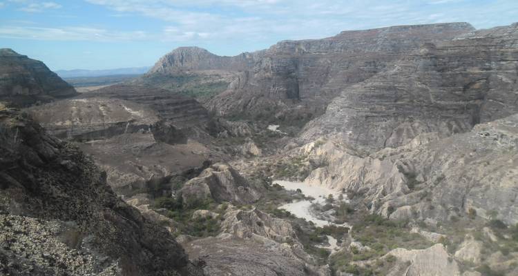 Expedición en el Andringitra Combinada con las Tierras Atemporales de Makay - Sifaka Voyages 2