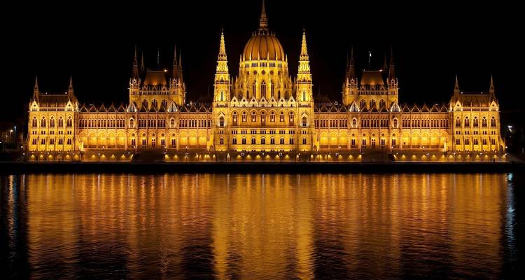 Lo mejor de los Balcanes (Inicio Budapest) - Contiki 3