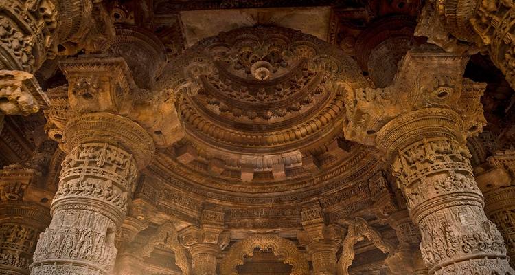 Adalaj & Rani ki Vav Heritage Exploration from Ahmedabad - Agora Voyages OPC Pvt Ltd 6