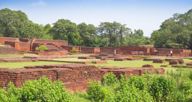 Voyage à travers l'ancien Bihar : Excursion d'une journée à Nalanda et Rajgir au départ de Bodhgaya - Agora Voyages OPC Pvt Ltd 6