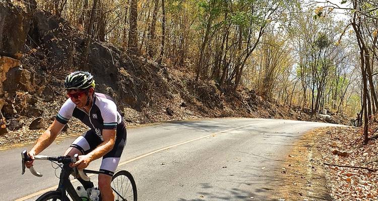 Colinas de Kanchanaburi - SpiceRoads Cycling 1