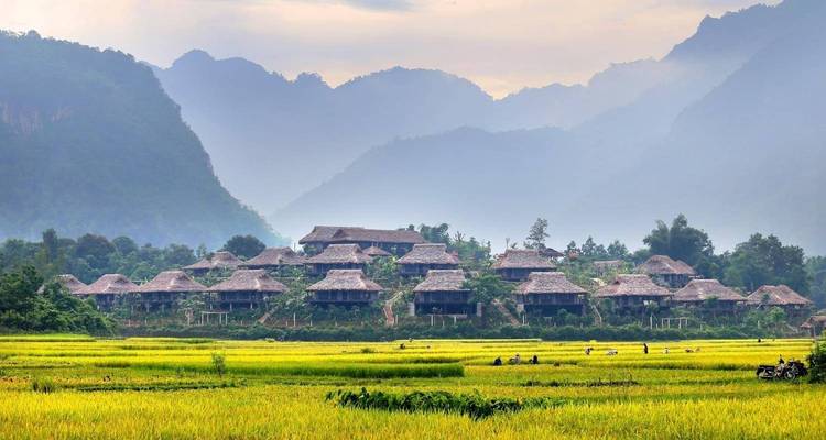 Vietnam mountain trail explorer 8 days 7 nights - Mr Linh's Adventures 2