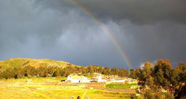 Valle Sagrado de los incas - Servicio para grupos - Inkayni Peru Tours 1