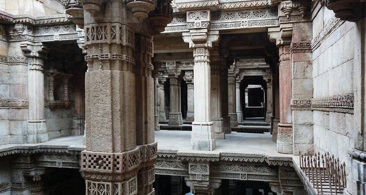 Rutas por el patrimonio de Gujarat: artesanía, cultura e historia - Agora Voyages OPC Pvt Ltd 1