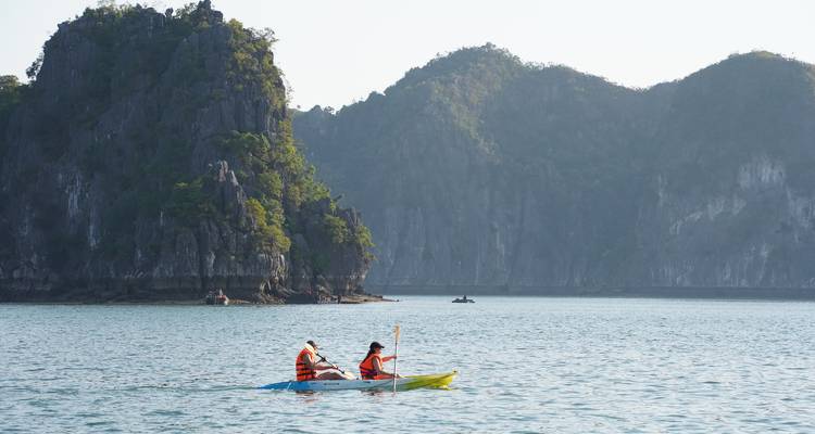 Croisière dans la baie de Lan Ha et excursion d'une journée en kayak - Mr Linh's Adventures 3