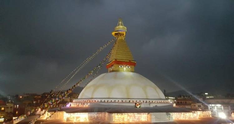 VIAJE EN GRUPO REDUCIDO DESCUBRIMIENTO DE NEPAL - Tweet World Travel 1