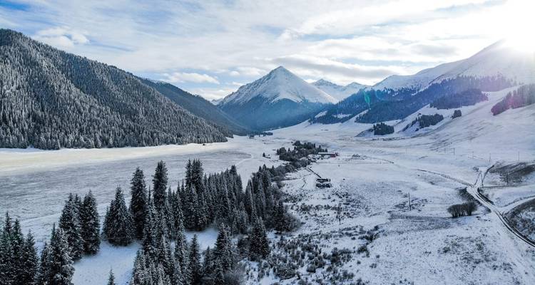 Zhetysu por descubrir: del desierto a la nieve del Tien Shan - Steppe and sky travel 1