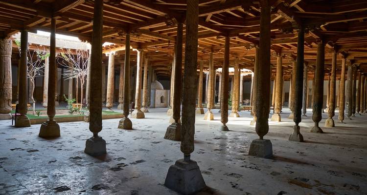 Highlights of Ancient Uzbekistan & Ultimate Trek in Tajikistan (Small Group) - 17 Days - Paramount Journey 5