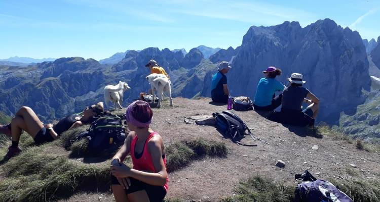 Circuit de randonnée semi-privé ; les sommets des Balkans en 10 jours - Choose Balkans 2