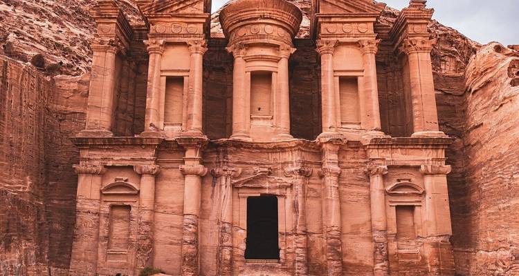 Nouvel An en Jordanie 4jours/3nuits - Across Africa Tours & Travel 1