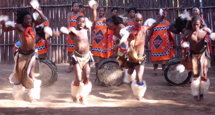 Cultural Swaziland, Mlilwane Wildlife Sanctuary and Hlane National Park 3 Days - Across Africa Tours & Travel 9