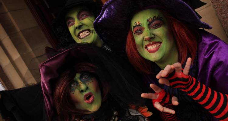 Halloween en Irlande : 3 fêtes et les châteaux les plus hantés - Transylvania Live Expert in Transylvania 3