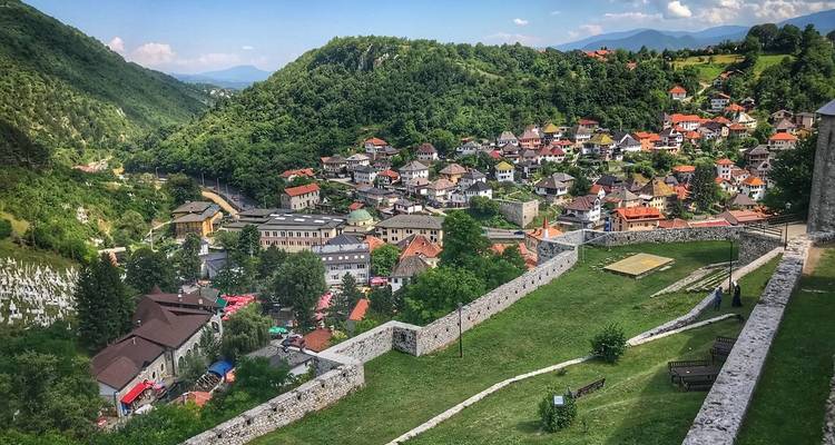 Europe Explorer Grand Tour "Route de la Dalmatie" - en anglais - Albania Explorer DMC 10
