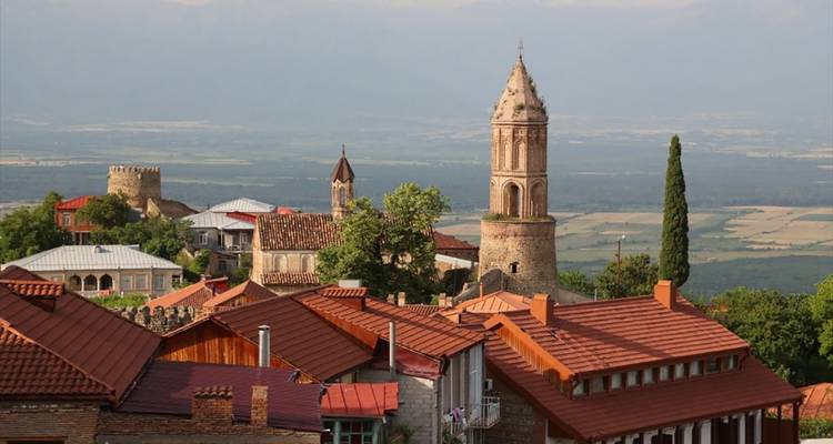 Circuit privé Tbilissi - Kakheti - Zaqatala - Sheki - Bakou pour 7 jours - Azerbaijan Guide 8