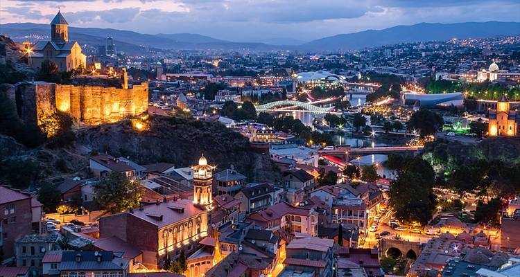 Circuit privé Tbilissi - Kakheti - Zaqatala - Sheki - Bakou pour 7 jours - Azerbaijan Guide 10
