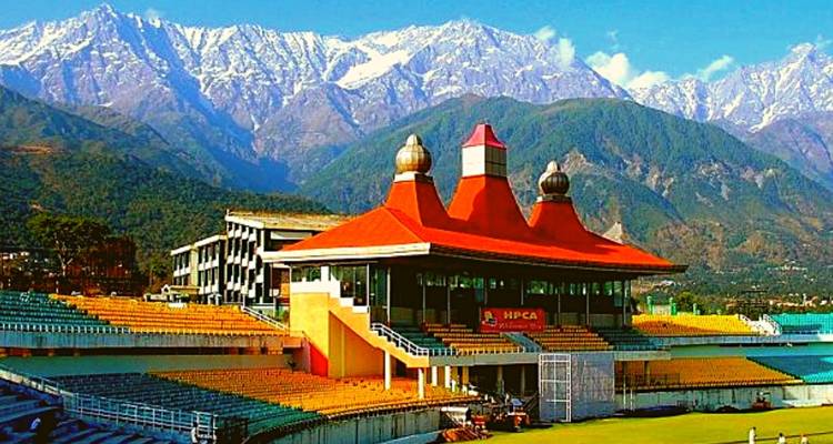 Circuito privado guiado de lujo a Dharamsala y McLeod Ganj - desde Delhi con vuelos: Ciudad del Himalaya con cultura budista - Adreva Trotter Pvt Ltd 1