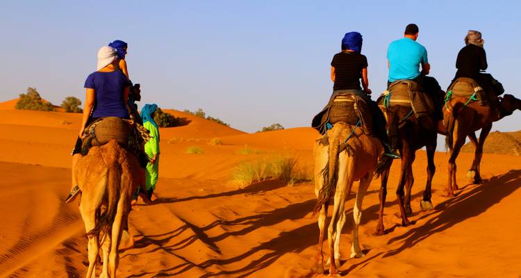 Circuit de 2 jours de Marrakech au désert de Zagora via l'Atlas et la vallée du Draa : Glamping à Erg Lihoudi - Circuit privé - Explore Morocco Travel 8