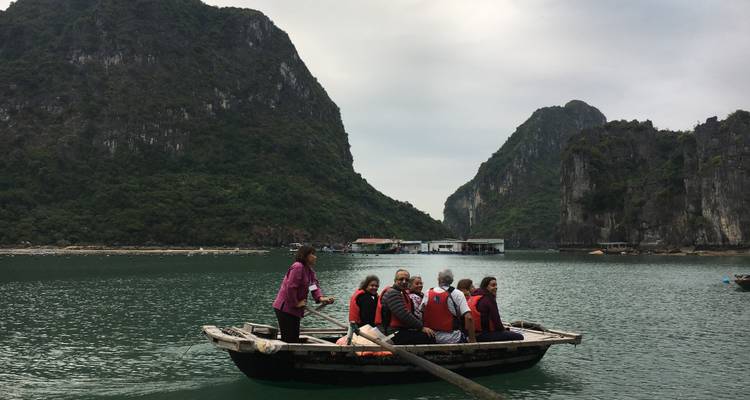 Privé - Colors Of The North Vietnam 8 Days Tour - Luco Travel & Trade  6