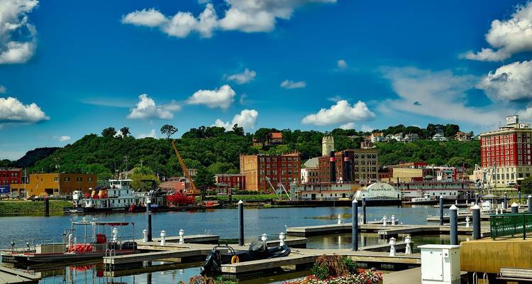 America's Heartland St. Louis, Missouri (Alton) to St Paul, Minnesota - Viking Cruises 1