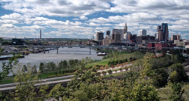 America's Heartland St. Louis, Missouri (Alton) to St Paul, Minnesota - Viking Cruises 4