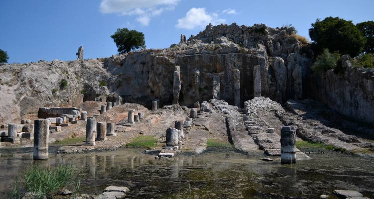 Stunning tour in Greece: UNESCO sites and other top destinations on a 19-days tour from Igoumenitsa - Monterrasol Travel 8