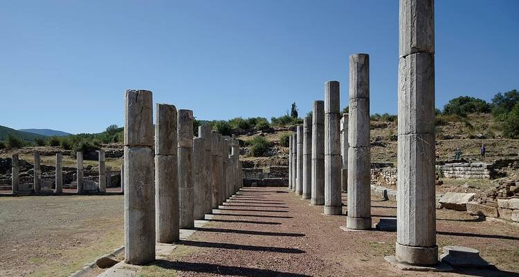 Stunning tour in Greece: UNESCO sites and other top destinations on a 19-days tour from Igoumenitsa - Monterrasol Travel 10