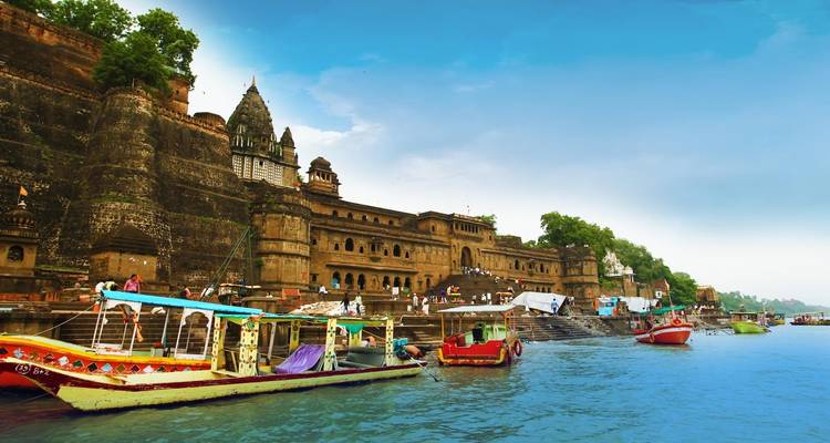 Jyotirlinga Pilgrimage & Historical Marvels - Agora Voyages OPC Pvt Ltd 2