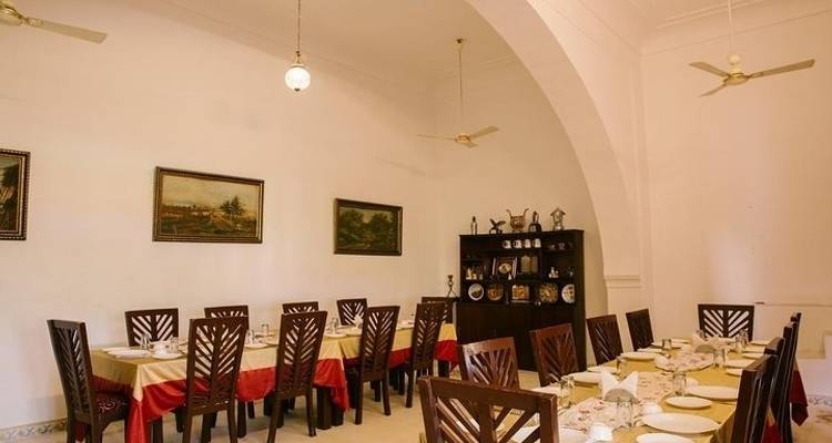 Viaje de 10 días del desierto del Thar a lagos Prístinos con Cena con una Antigua familia real - IHCT Heritage & Adventure  Tours 8
