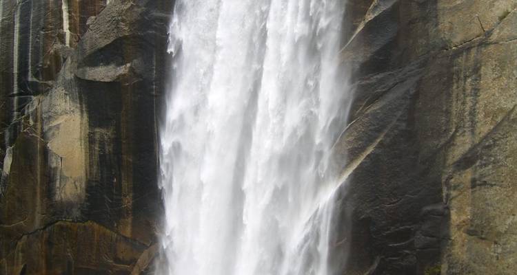 Camping exploratoire de 11 jours dans les montagnes Rocheuses du Yellowstone et le désert de Californie - Bindlestiff Tours 10