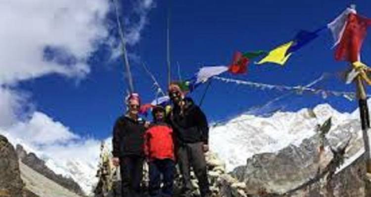 Ascensión al pico Kanchenjunga Bokto 26 días 25 noches - Mega Mount Treks and Expedition Pvt.Ltd.  2