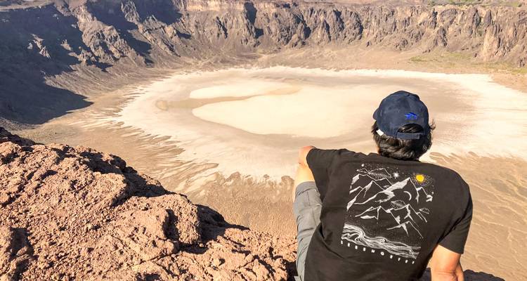 Viaje por tierra en grupo a Arabia - Madventure 9