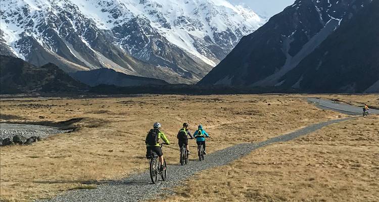 New Zealand E-Bike Adventure - Active Adventures 9