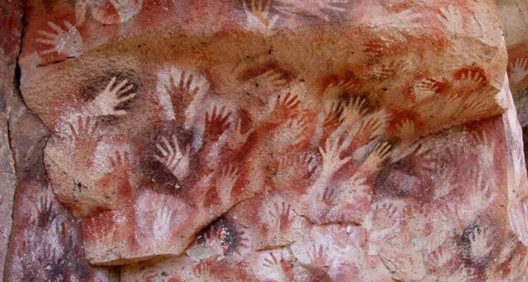 Argentina & Chile: Santa Cruz's Cave of Hands: Nature and Mysticism - Receptivo Aborigen Tours 3