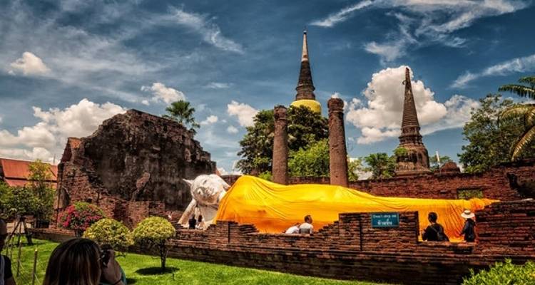 BEST OF VIETNAM, LAOS & CAMBODIA TOUR | SMALL‑GROUP HIGHLIGHTS EXPERIENCE - Tweet World Travel 3
