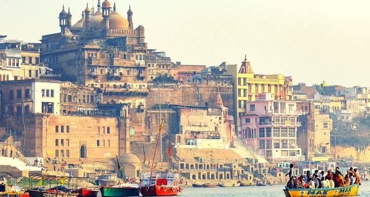 Varanasi with Taj Mahal Tour - UncleSam Holidays 6