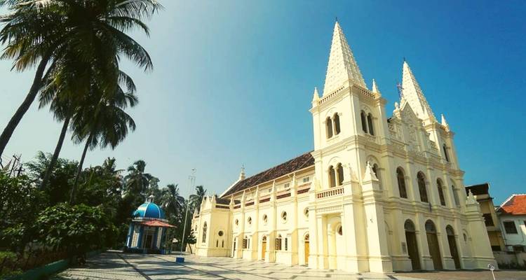 Southern India Tour - UncleSam Holidays 1