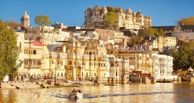 Historical Rajasthan Tour - UncleSam Holidays 1