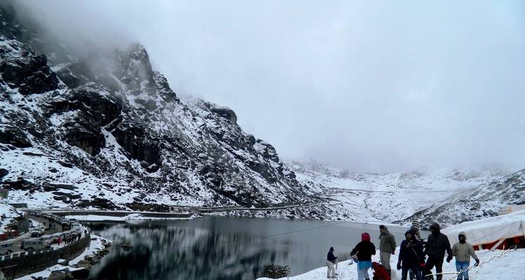Viaje al noreste de la India con Pelling - UncleSam Holidays 10