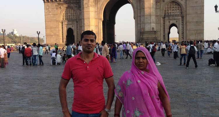 Ruta del patrimonio místico: de Bombay a Indore - Agora Voyages OPC Pvt Ltd 1