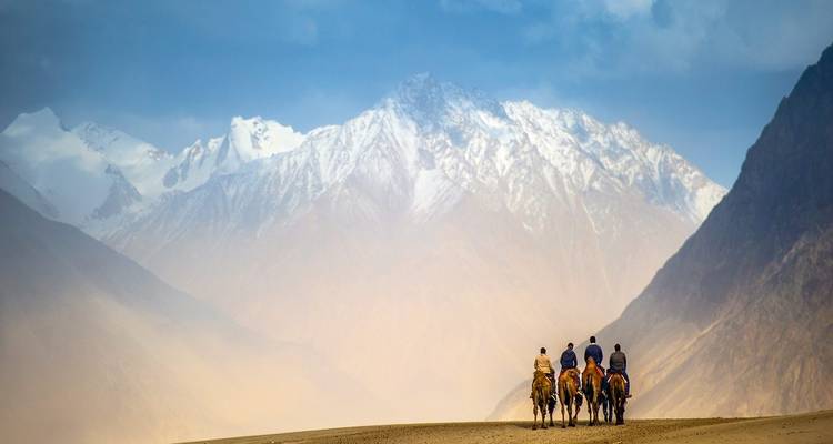 Excursión a Leh Ladakh - UncleSam Holidays 9