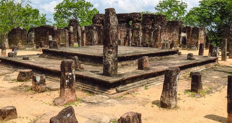 South Coast Sri Lanka Tour - UncleSam Holidays 3