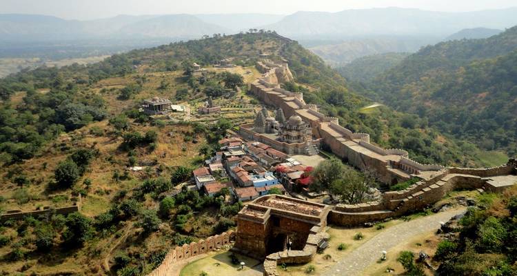 Rajasthan Royale: Forts, Palaces & Villages Expedition - Agora Voyages OPC Pvt Ltd 3