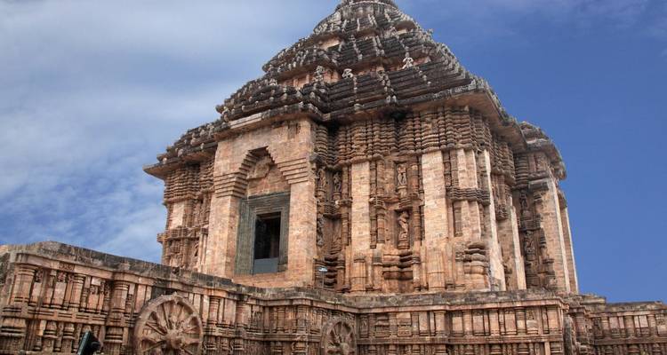 East Enchantment Trail: Temples, Beaches & Beyond - Agora Voyages OPC Pvt Ltd 10