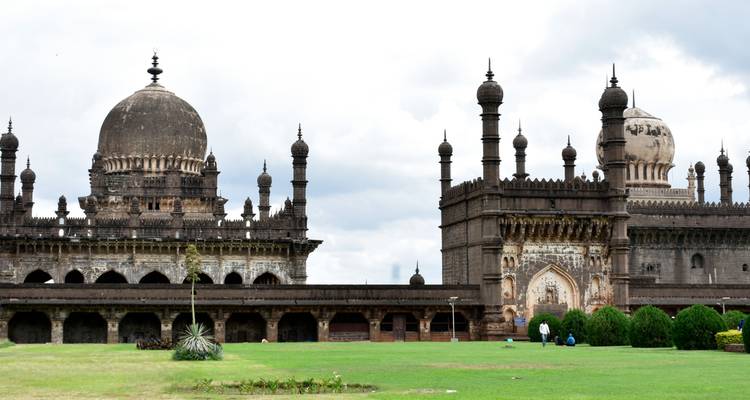 Route patrimoniale d'Hyderabad, Bijapur et Hampi - Agora Voyages OPC Pvt Ltd 9