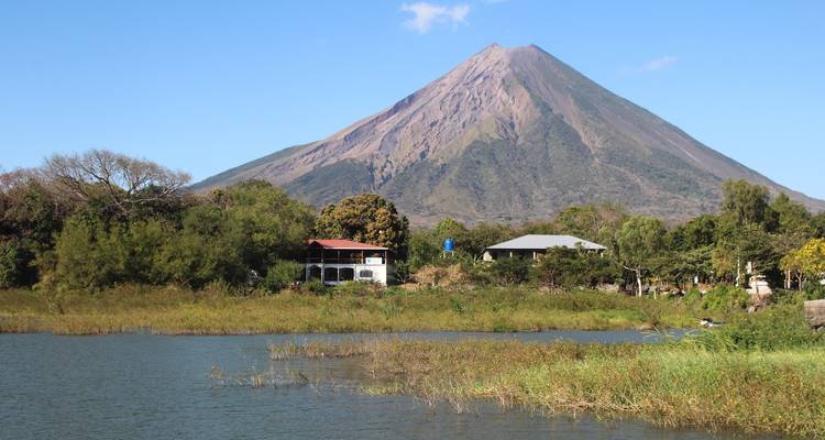 Customized Nicaragua Nature Trip, Daily Depart and Private Guide - Agate Travel 1