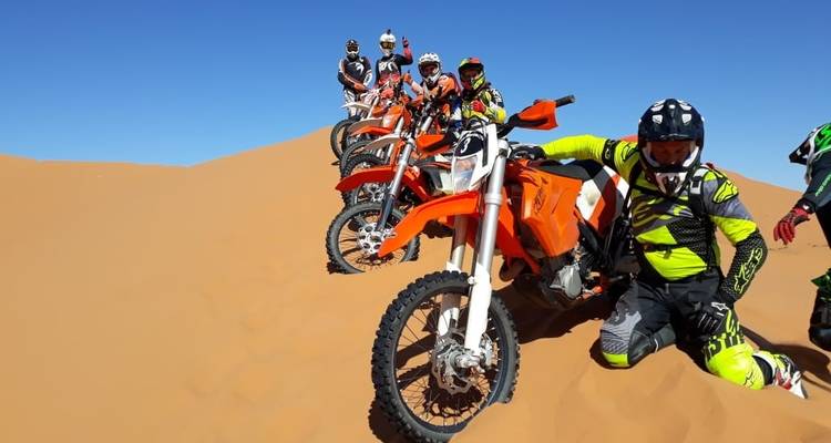 5 jours et 4 nuits d'aventure KTM- Désert de Ouarzazate à Iriki et Erg Chigaga : Explorez la fameuse route du Dakar- Ralley. - Explore Morocco Travel 3