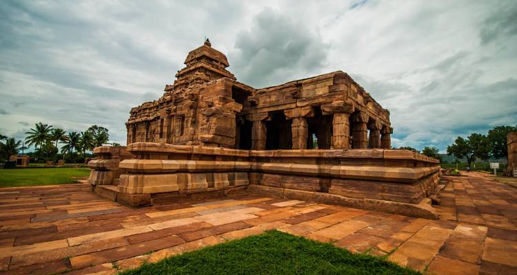 Temple Tales: Hyderabad to Srisailam Sacred Journey - Agora Voyages OPC Pvt Ltd 5