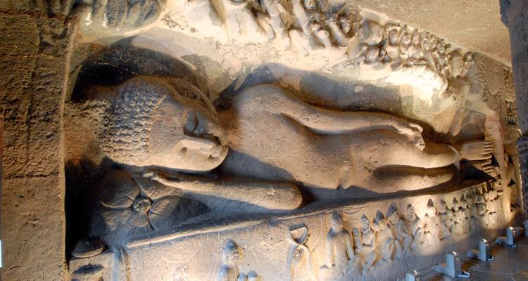 Pilgrimage to Three Jyotirlingas & Ancient Caves - Agora Voyages OPC Pvt Ltd 5